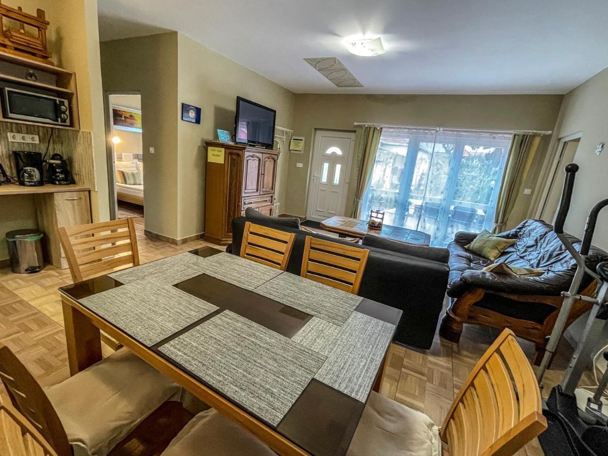 Elizabeth Apartman 토코이 외부 사진